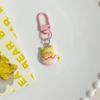 Lindo llavero de Winnie the Pooh con bote de miel de caca, colgante de parque de atracciones, adornos dulces de dibujos animados, accesorios de bolso para pareja