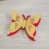Mariposa Dorada Tridimensional Tarjeta de Boda Decoración de Habitación Flor en Capullo Arreglo de Escena Sala de Estar Fondo de Sofá Pared de TV Terciopelo Dorado Boda
