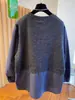 Camisa de Punto a Cuadros Patchwork Falsa de Dos Piezas 2026 Diseño Artístico Simple Cuello Redondo Top Casual Versátil para Mujer