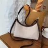 Bolso de hombro para mujer de alta calidad, vintage, de nicho, transfronterizo, nuevo bolso cruzado versátil para el día a día