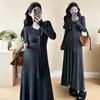 Nuevo Vestido de Maternidad Otoño/Invierno 2026 Estilo Coreano Tejido Floral Cuello en V con Chal Vestido Largo de Dos Piezas