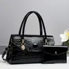 Comercio Exterior Más Vendido Bolso de Mujer Retro Europeo y Americano Patrón de Cocodrilo Bolso de Mano de Dos Piezas Otoño e Invierno Nuevo Bolso de Hombro Cruzado Tipo Almohada