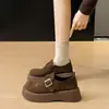Zapatos de mujer tipo Birkenstock, de suela gruesa, que aumentan la altura, completamente cerrados, nueva colección otoño 2026, diseñados para mujeres menudas, con diseño de mocasín estilo británico