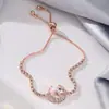Pulsera cruzada de nuevo sentido retro simple moda Joker flor de circón Día de San Valentín joyería de mano de perla venta al por mayor