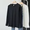 Camiseta de Base Branca de Algodão Puro Simples para Mulheres, Estilo Novo 2026, Camisa de Manga Longa Solta para Usar por Baixo