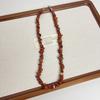 Collar vintage de cuentas de grava irregulares naturales para mujer, estilo étnico, cadena de clavícula con personalidad y temperamento únicos.