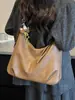 Yue Zi 2026 Otoño Temprano Nueva Bolso Cruzado de Hombro de Gran Capacidad Retro Bolso Tote de Moda Tendencia Bolso Sencillo de Axila