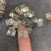 Caixa de madeira para joias brocado mini caixa de joias com dobradiça de cobre soldagem pequenos acessórios dobradiça em ângulo reto B- 001 8X10mm