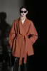 Moda Estilo Europeo y Americano Solapa Grande Gabardina Corta para Mujer, Primavera 2026 Nueva Silueta de Alta Gama Chaqueta Corta Versátil para el Trabajo