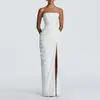 Roupas femininas transfronteiriças europeias e americanas de 2026: vestido strapless liso elegante e sexy, um vestido justo estilo francês com fenda, perfeito para banquetes