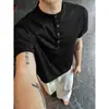Popular Camiseta Henley Gris Oscuro tipo Lino para Hombre, Camisa Polo de Manga Corta de Verano Relajada Estilo Old Money, Ajuste Regular en Hombros Estilo Americano