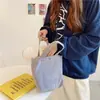 [Em estoque] 910262 bolsa artística de veludo cotelê portátil casual pequena para mulheres bolsa de tecido vintage bolsa de almoço