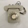 Reloj de Pared Vintage Estilo Granja Objetos Viejos Nostálgicos Linterna Radio Metabo de los 80 Sala de Estar TV