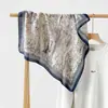 Lenço de Seda Padrão Espinha de Peixe, Presente para o Dia da Mulher, Lenço Quadrado Color-Blocked, Lenço Quadrado Artístico Retrô, Lenço Decorativo para Pescoço Feminino, Atacado