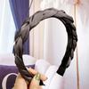 Aro para el cabello trenzado Sentido avanzado Reductor de edad Pinza para el cabello Parte superior craneal alta Rostro pequeño Aro para el cabello simple Temperamento Negro Aro para la cabeza para el cabello