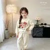 Conjunto de Sudadera Dulce para Niñas con Lazo de Dibujos Animados, Nuevo Diseño de Manga Larga y Cuello Redondo, Conjunto de Dos Piezas Popular y Elegante para Primavera y Otoño