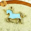 Unicórnio verão DIY acessórios de joia liga óleo desenho animado doce dourado cordão de mão animal fofo pequeno pingente