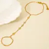 Estilo Ins Europeu e Americano Pingente Redondo Oval de Zircônia Pulseira de Aço Inoxidável Encaixada Banhada a Ouro 18K Joias de Luxo Leve de Alta Qualidade para Mulheres