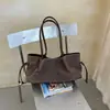 Bolsa plissada de alta qualidade feminina 2026 nova tendência bolsa de axila versátil para o dia a dia moda bolsa de ombro único bolsa feminina casual