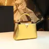 2026 Bolso Cruzado para Mujer Casual Piel Genuina Bolso de Piel Suave Bolso Tipo Cubo Bolso de Mano Moderno Bolso de Hombro Versátil Sencillo para Mujer
