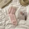 Calcetines de Coral Fleece, Color Sólido, Engrosados con Borde Blanco, Estilo Universitario, Cómodos, Absorbentes del Sudor, Cálidos, Directo del Fabricante, Estilo Ins