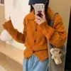 Jaqueta Suéter com Zíper Dongdaemun Coreano para Mulheres, Estilo Coreano de Outono, Cardigan de Tricô Solto e Moderno com Bolsos Versáteis