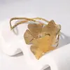 Pulsera de Acero Inoxidable Más Vendida Transfronteriza con Exquisito Diseño de Flor de Ginkgo, Joyería de Pulsera de Acero de Titanio de Lujo Ligero 18K de Alta Gama