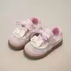 Zapatillas para Niña 2026 Primavera y Otoño Nuevo Estilo Malla Hueca Infantil Zapatos de Entrenamiento Alemanes Estilo Campus para Niña Zapatos Casuales de Suela Suave