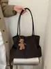Bolso de mano a cuadros japonés literario simple transfronterizo, bolso de hombro único ligero, bolso tote versátil casual de gran capacidad