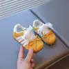 Zapatillas para niñas, nueva colección primavera/otoño 2026, zapatillas de entrenamiento retro rojas alemanas, zapatillas deportivas de malla transpirable para niñas pequeñas