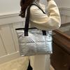 Bolso Tote Grande de Gran Capacidad para Viajes y Uso Diario, Nuevo para Primavera y Verano 2026, Algodón Espacial, Bolso Cruzado de Hombro Retro de Moda Personalizado