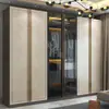 Yaxinge Estilo Lujo Ligero Armario a Medida con Panel E0 y Puertas de Gabinete, Personalización para Toda la Casa, Armario Combinado con Marco de Metal