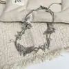 Exquisito y Único Collar de Mariposa de Doble Capa para Mujer, Estilo de Lujo Ligero, Cadena para Clavícula de Zirconia de Alta Gama de Nicho, Cadena para el Cuello Versátil y Elegante
