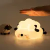 Lámpara de Noche Pequeña y Linda, Lámpara de Mesa Adorable y Creativa, Lámpara Táctil de Silicona con Forma de Nube, Compañera de Sueño Luz de Noche para Niños