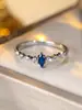 Nuevo Anillo de Diamantes Blancos con Borde de Ojo de Caballo Platino Explosiones de AliExpress Diseño Simple Anillo Elegante de Nicho Anillo Explosiones