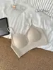 Sujetador sin tirantes de estilo francés de lujo ligero sin costuras con copas fijas, realza y soporta los pechos, anti-caída, sujetador transpirable de verano para mujer