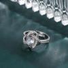 Anillo de Diamante Giratorio de Trébol de Cuatro Hojas para Mujer 1 Quilate Zircón Anillo Vivo para Mujer Suministro Vivo Elegante Joyería de Mano Piedra Preciosa