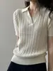 Camisa Polo Retrô de Tricô com Tranças Beishan Tung Árvore Feminina Outono Ombro Caído Gola V Camada Base Manga Curta Top P518