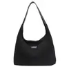 Nuevo bolso de hombro plisado de verano, simple y elegante, bolso versátil, bolso cruzado ajustable de gran capacidad estilo coreano para el día a día