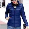 Nueva Chaqueta de Algodón Rellena de Plumas Otoño e Invierno 2023 para Mujer Color Sólido Corte Delgado Talla Grande Engrosada Cálida Moderna