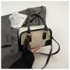 As bolsas pequenas populares deste ano para mulheres, versáteis para outono e inverno 2026, nova moda retrô, bolsa de ombro único, bolsa transversal, bolsa de mão, bolsa almofada