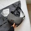 Bolsa Feminina Texturizada de Alta Qualidade com Grande Capacidade, Nova Bolsa Transversal Casual de Verão 2026 com Design de Nicho, Bolsa Dumpling para o Dia a Dia