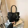 Bolsa Saco Color-Blocking de Alta Qualidade 2026 Estilosa Feminina de Verão para o Dia a Dia Casual Tendência de Ombro Transversal Nova Moda de Luxo Leve