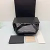 Caja de gafas de alta gama nueva al por mayor, caja de gafas de sol suaves para personas mayores, caja de gafas de sol de cuero, caja de embalaje