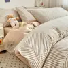 Juego de ropa de cama de cuatro piezas de algodón puro estilo nórdico, juego de tres piezas de sábana de algodón 100% a rayas, funda de edredón, sábana bajera, sábana de cama