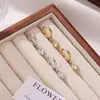 2024 Nova Moda Gota d'Água Zircônia Argola de Orelha Feminina Luxo Leve Design de Nicho Brincos Elegantes de Alta Qualidade Para Todas as Ocasiões Brincos
