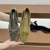 Aumento de Altura Interna de 5 cm - Bailarinas Mary Jane de Boca Baja y Arco Francés con Suela Suave, Versátiles para el Trabajo, Estilo Coreano, Zapatos de Vestir de un Solo Color
