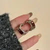 Pendientes de Aro Pequeños de Media Argolla con Aguja de Plata y Esmalte de Goteo en Forma de Cruz, Diseño de Nicho, Versátiles y Elegantes para Mujer