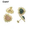 MPE122 moda nicho diseño en forma de corazón gema colorida pequeño colgante pendientes de botón esencial para citas de chicas
