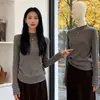 Camisa básica con cuello alto fruncido, nuevo modelo 2026, popular este año, jersey de manga larga, top elegante y favorecedor
